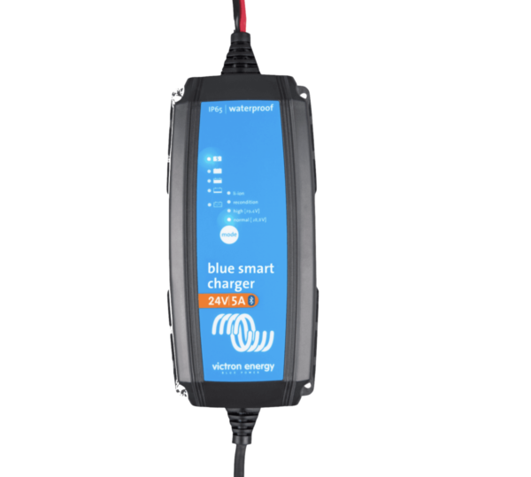 CARGADOR DE BATERÍAS VICTRON BLUE SMART IP65 CHARGER 24/5(1) 230V